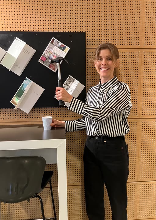 Emelie Lantz at LUX, nailing her thesis.